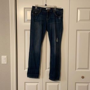 Cabi Mojave distressed slim boyfriend jeans